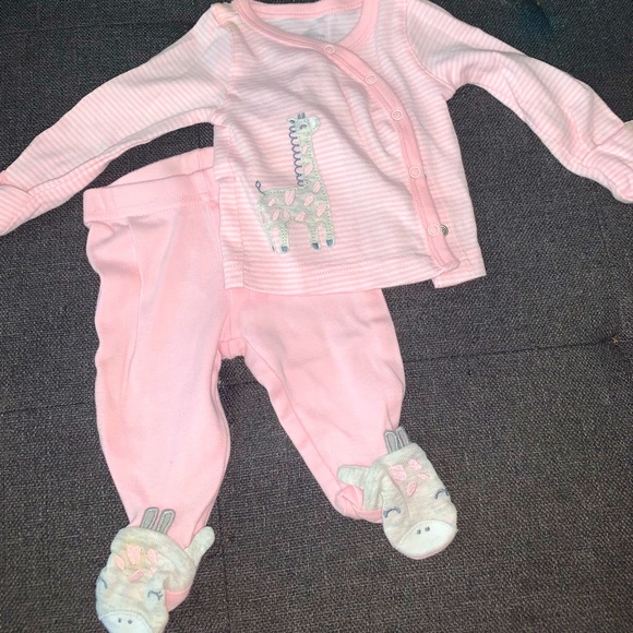 5/$5✨ - Picture 1 of 1